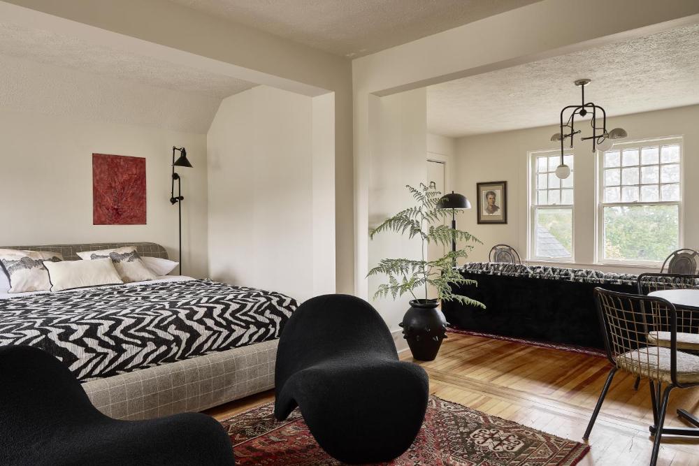 Liberty (Studio Suite)